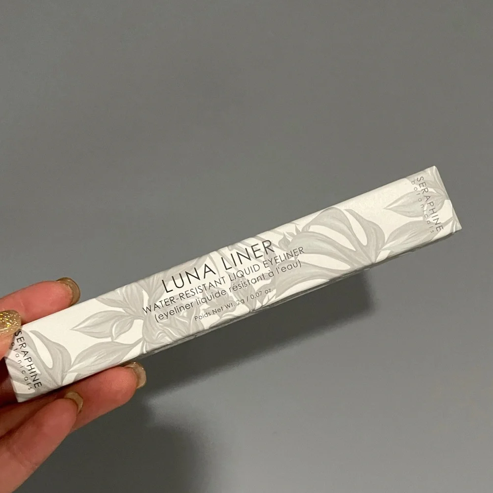 Luna Liner - Water-Resistant Liquid Eyeliner